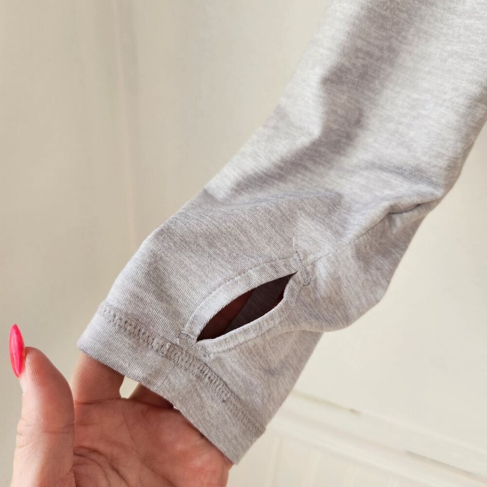 Athleta Cropped Grey Lightweight Hoodie Hooded Sweatshirt Lightweight Women's XS - Picture 4 of 11